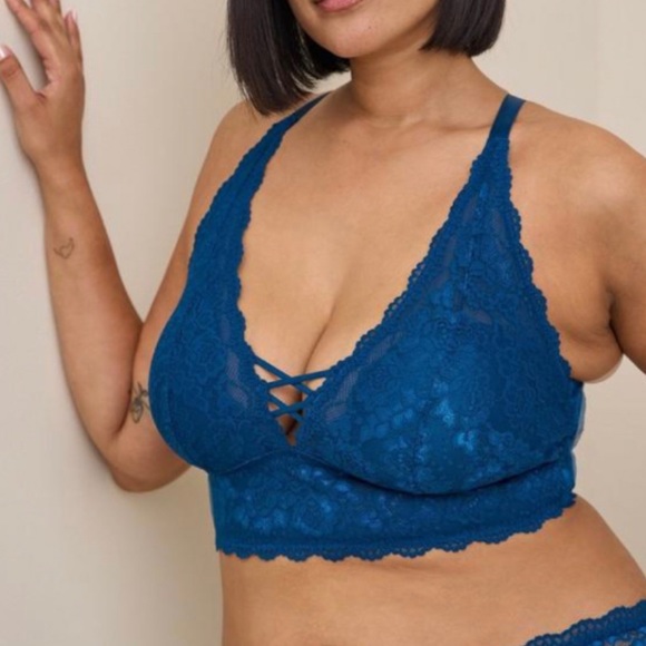 🆕 Lightly Lined Lace XO Front Bralette 3 3X 22 24 NWT Torrid New! - Picture 2 of 5